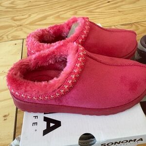 Ugg dupes pink - girls size 2